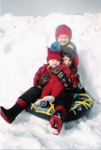 Caleb Sanders with brothers.JPG